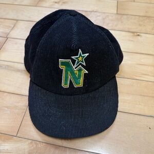 Vintage corduroy Minnesota north stars hat. SnapBack